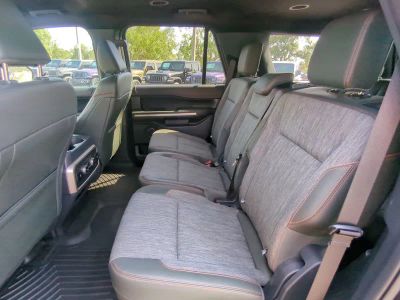 2024 Ford Expedition — photo 17 view