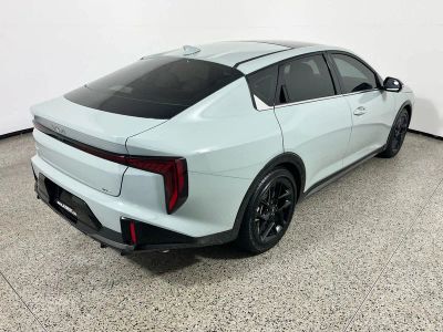 2025 Kia K4 — detail view