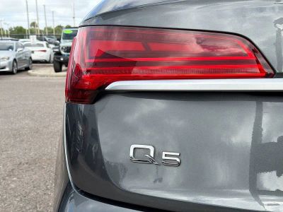 2022 Audi Q5 — photo 10 view