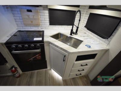 2026 Venture RV SportTrek - Photo 21