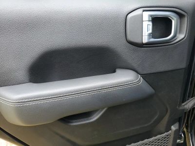 2022 Jeep Wrangler 4xe — photo 13 view