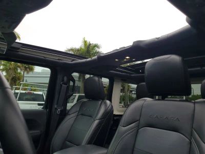 2022 Jeep Wrangler 4xe — photo 20 view