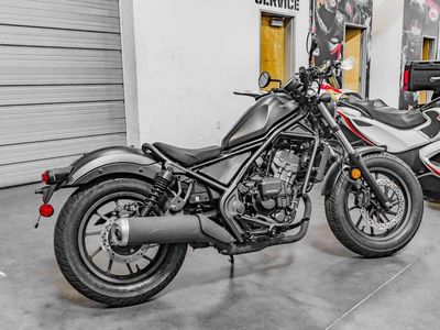 2026 Honda Rebel 300 E-Clutch - Photo 4