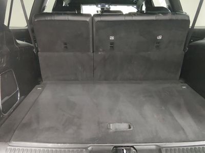 2024 Jeep Wagoneer L — photo 10 view