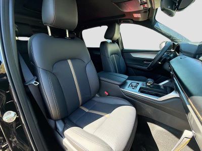2026 Mazda CX-90 — photo 16 view