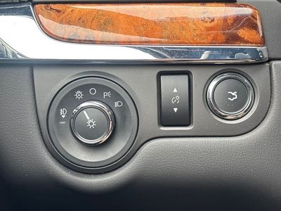 2014 Lincoln MKS — photo 22 view