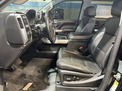 2017 Chevrolet Silverado 3500HD - Photo 9
