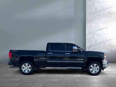 2017 Chevrolet Silverado 3500HD - Photo 7