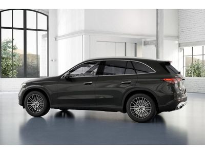 2026 Mercedes-Benz GLC — photo 32 view