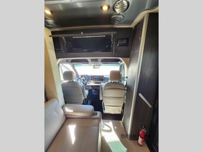 2021 Airstream Atlas - Photo 10