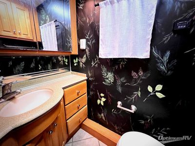2006 Monaco RV Diplomat - Photo 38