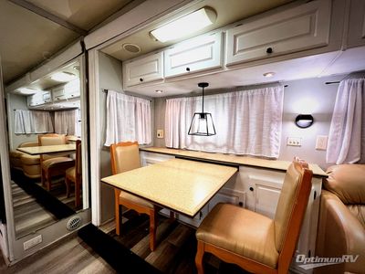 2006 Monaco RV Diplomat - Photo 12