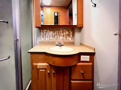 2006 Monaco RV Diplomat - Photo 33