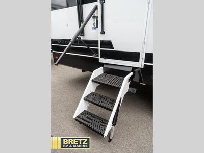2026 Brinkley Model I - Photo 6