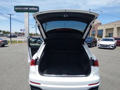2024 Audi Q3 — photo 11 view