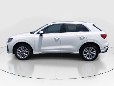 2024 Audi Q3 — interior view