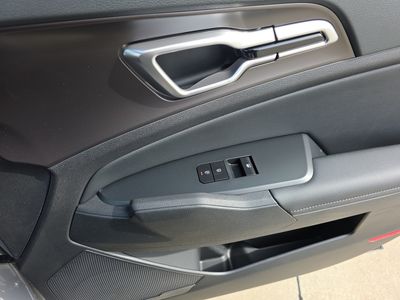 2026 Kia Sportage Hybrid — photo 7 view