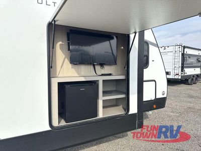 2025 Dutchmen RV Kodiak Ultimate - Photo 10