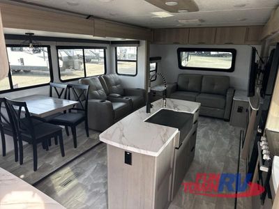 2025 Dutchmen RV Kodiak Ultimate - Photo 11