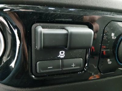 2025 Chevrolet Silverado 1500 - Photo 16