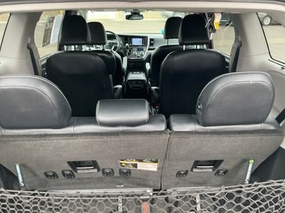 2018 Toyota Sienna — engine compartment view