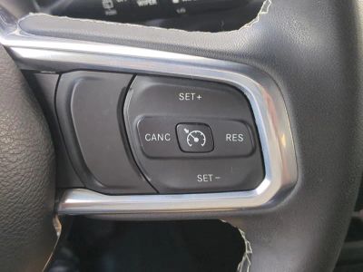 2023 Jeep Wrangler — photo 27 view