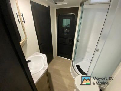 2026 Forest River RV Cherokee Grey Wolf - Photo 18