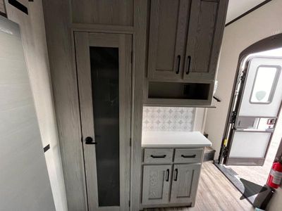 2024 Keystone RV Montana High Country - Photo 32