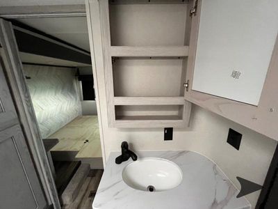 2024 Keystone RV Montana High Country - Photo 41