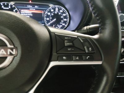 2024 Nissan Sentra — photo 10 view