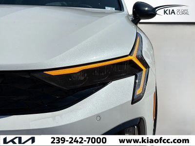 2026 Kia K5 — photo 8 view