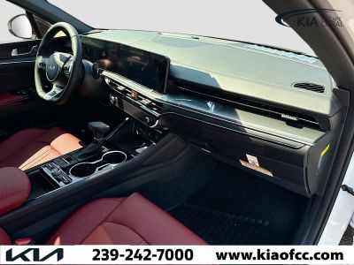 2026 Kia K5 — photo 12 view
