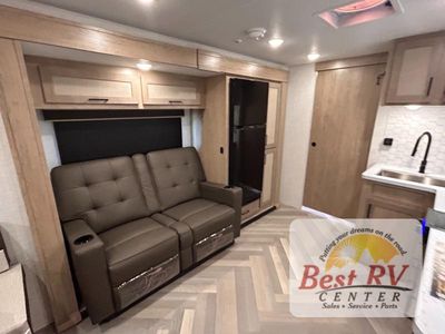 2026 Ember RV E-Series - Photo 15