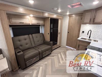 2026 Ember RV E-Series - Photo 11
