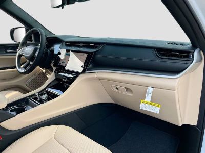2026 Jeep Grand Cherokee L — photo 31 view