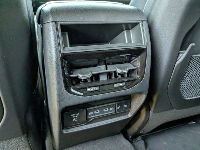2026 Jeep Grand Cherokee — photo 15 view