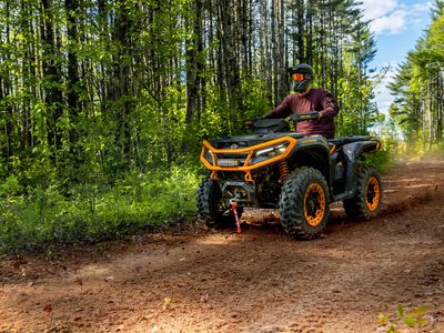 2026 Can-Am Outlander XT-P 1000R - Photo 10