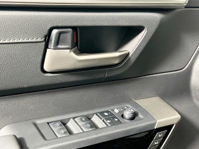 2026 Toyota Tundra 4WD — photo 14 view