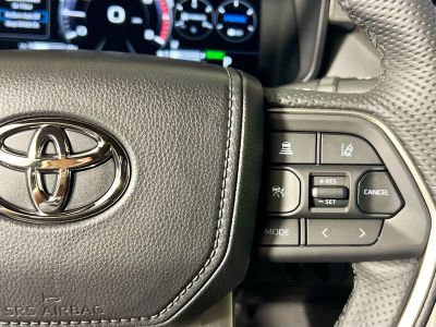 2026 Toyota Tundra 4WD — photo 17 view