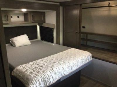 2024 Grand Design Transcend - Photo 3