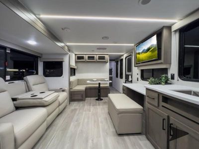 2026 Grand Design Transcend - Photo 9