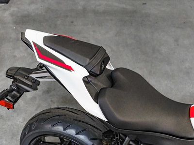 2026 Yamaha YZF-R7 70th Anniversary Edition - Photo 9