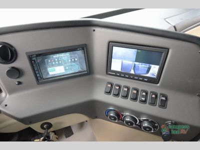 2026 Tiffin Motorhomes Allegro RED - Photo 13