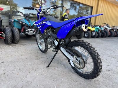 2026 Yamaha TT-R125LE - Photo 3