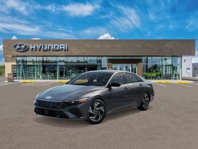 2026 Hyundai ELANTRA SEL Sport Premium in Gray — front three-quarter view
