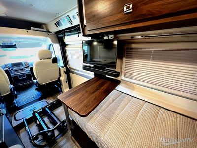 2023 Winnebago Travato - Photo 9