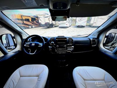 2023 Winnebago Travato - Photo 7
