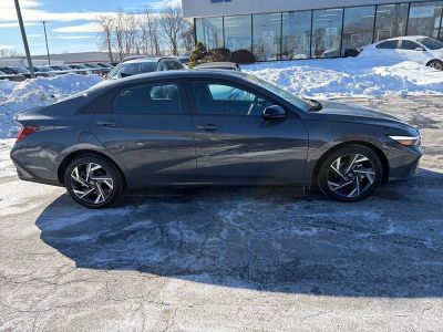 2025 Hyundai Elantra Hybrid SEL Sport - Photo 3