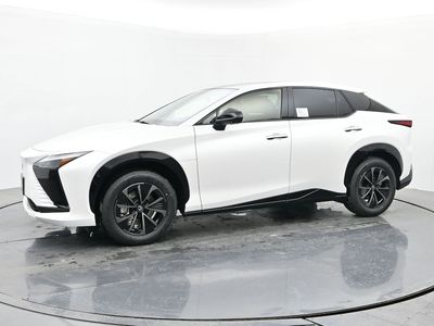 2026 Lexus RZ - Photo 2