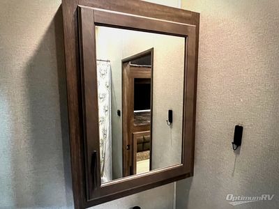 2022 Grand Design Solitude S-Class - Photo 41